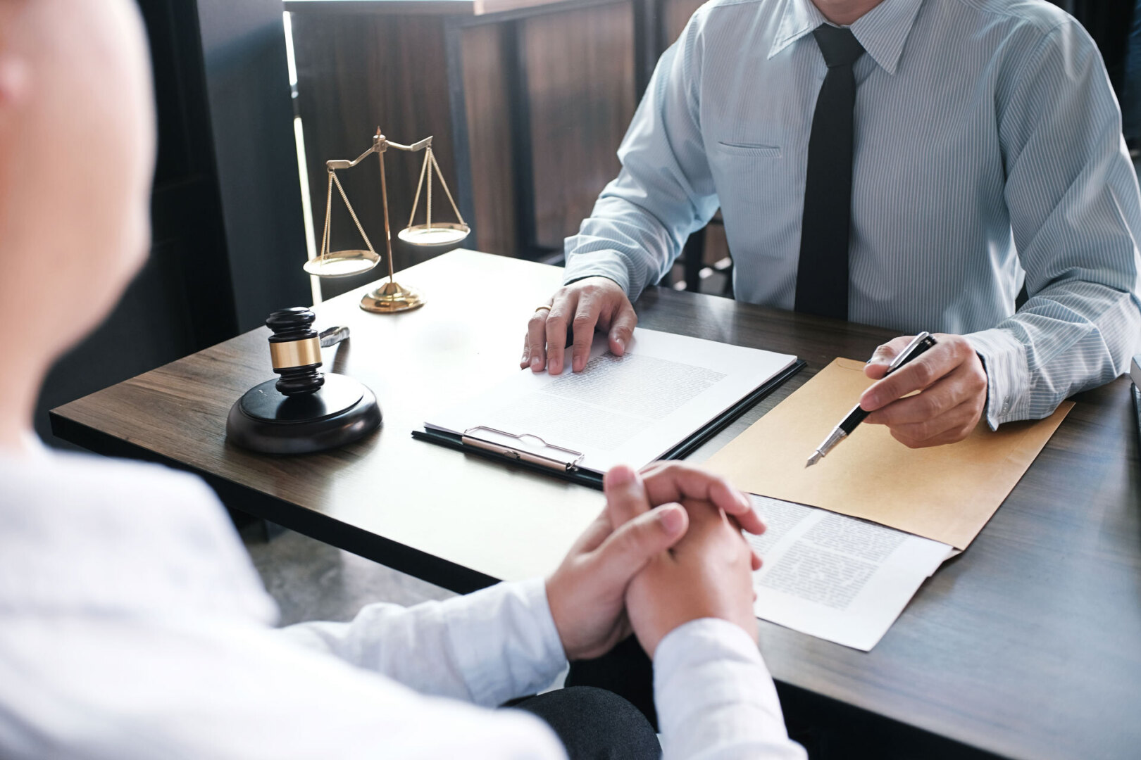 6690497 Юридические услуги - эффективная помощь бизнесу в решении арбитражных споров